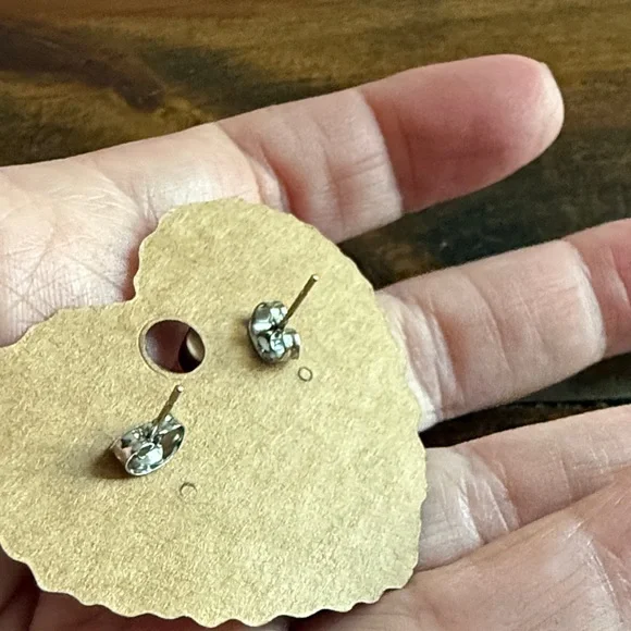 Wood planchette  earrings - Picture 3 of 4